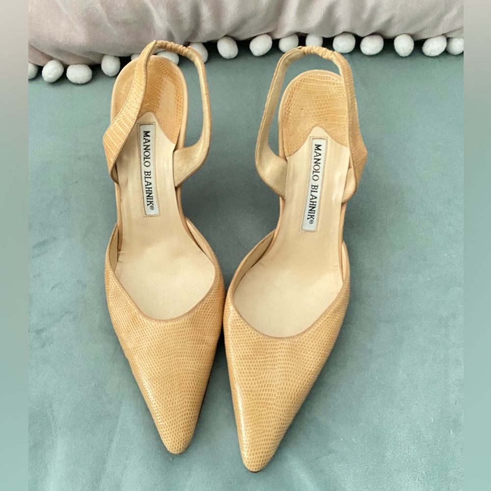 Manolo Blahnik Carolyne Slingback Tan Lizard Embossed Heels